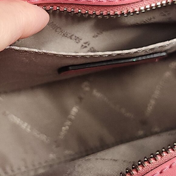 Michael Kors Sheila Small Faux Leather Crossbody Bag Pink - Picture 10 of 10